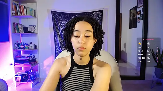 Snapshot of ela_0 chatting on 03/21/26, 01:32 ela 0 online show from 03/21/26, 01:32