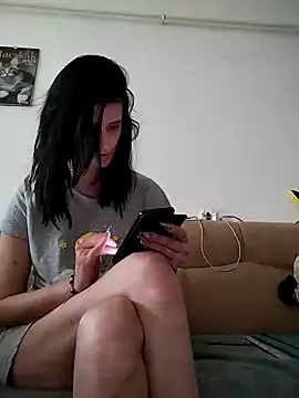 LauraBaby online show from 12/23/24, 11:47