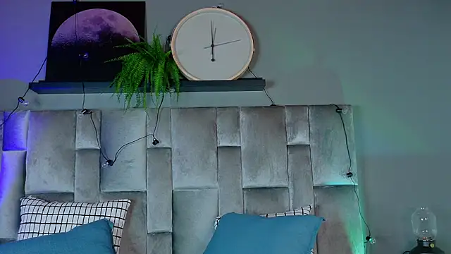 nahomi campbell online show from 09/22/25, 07:38