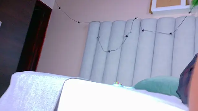 nahomi campbell online show from 06/29/26, 08:31