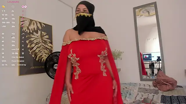 Snapshot of Amina_hafsa chatting on 03/17/26, 08:01 Amina hafsa online show from 03/17/26, 08:01