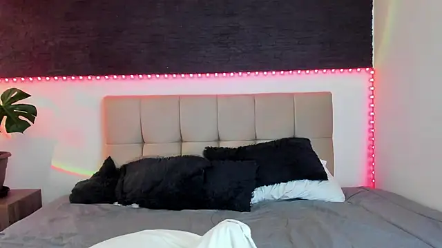 anaroman01 online show from 01/26/25, 09:07