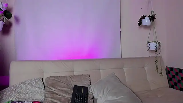 roselinedior online show from 01/31/25, 01:45