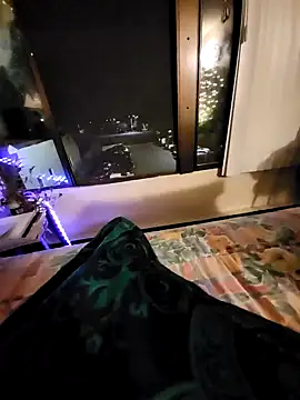 Snapshot of jbonz chatting on 10/03/25, 09:06 jbonz online show from 10/03/25, 09:06