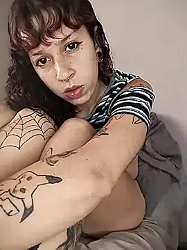 Snapshot of toxicsharmmy chatting on 12/01/25, 06:24 toxicsharmmy online show from 12/01/25, 06:24