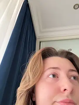 curvyflawless online show from 12/05/25, 07:39