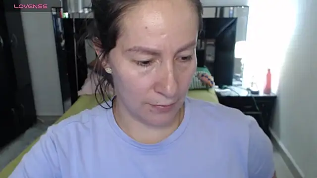 Snapshot of CATRINA-83 chatting on 02/11/26, 03:50 CATRINA-83 online show from 02/11/26, 03:50