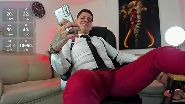 Snapshot of Nicolas_Fellener chatting on 02/04/26, 04:51 Nicolas Fellener online show from 02/04/26, 04:51