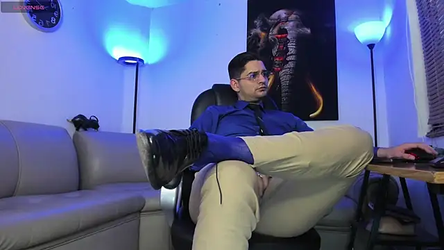 Snapshot of Nicolas_Fellener chatting on 02/10/26, 03:32 Nicolas Fellener online show from 02/10/26, 03:32