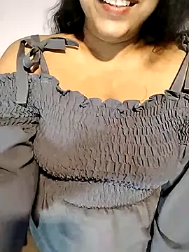 Snapshot of Quite_Malsha chatting on 03/08/25, 09:17 Quite Malsha online show from 03/08/25, 09:17