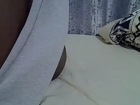 sweet veee online show from 09/27/25, 07:35