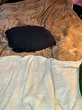 tmona1917 online show from 11/21/25, 09:52