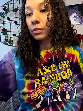 Snapshot of _Neeka_ chatting on 11/01/25, 03:14 Neeka online show from 11/01/25, 03:14