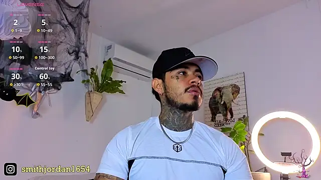 JordanSmiith  online show from 10/23/25, 08:51