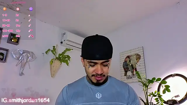 JordanSmiith  online show from 11/18/25, 09:19