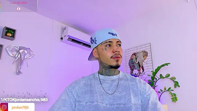 JordanSmiith  online show from 05/15/26, 09:00