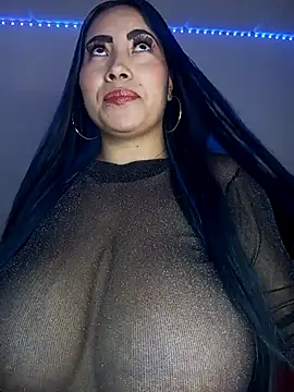 Snapshot of dayanna_86 chatting on 03/19/25, 08:43 dayanna 86 online show from 03/19/25, 08:43