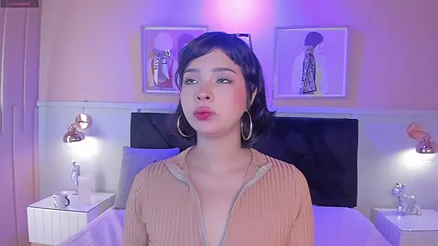 chloe watson  online show from 06/09/26, 05:13