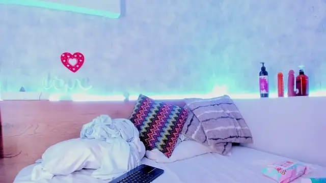 tatijara online show from 02/23/25, 07:00