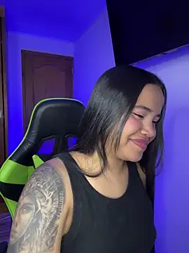 Snapshot of leila_22 chatting on 02/09/26, 07:23 leila 22 online show from 02/09/26, 07:23