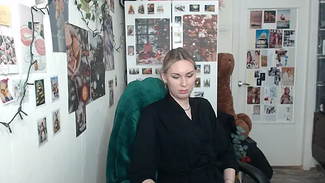 CapriScorpion online show from 01/26/25, 01:47