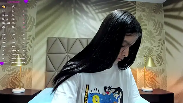 Snapshot of AnneDixie chatting on 05/09/26, 03:01 AnneDixie online show from 05/09/26, 03:01