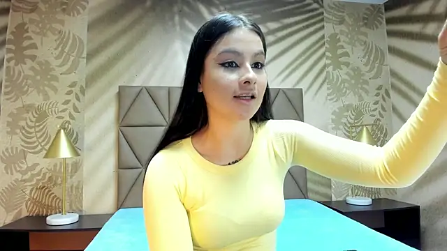 Snapshot of AnneDixie chatting on 05/11/26, 03:12 AnneDixie online show from 05/11/26, 03:12