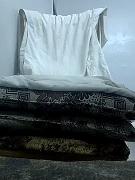 Snapshot of Arabian-B chatting on 11/29/25, 06:33 Arabian-B online show from 11/29/25, 06:33