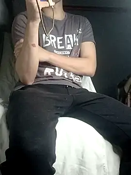 Snapshot of Arabian-B chatting on 12/01/25, 08:36 Arabian-B online show from 12/01/25, 08:36