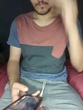 Snapshot of Arabian-B chatting on 12/15/25, 11:03 Arabian-B online show from 12/15/25, 11:03