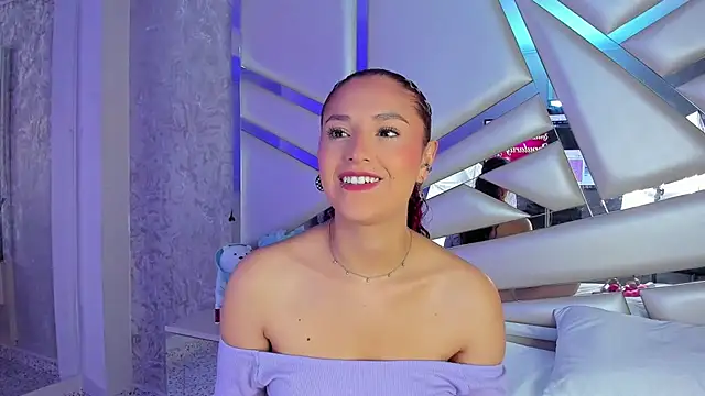 Snapshot of Miia002 chatting on 01/16/26, 11:53 Miia002 online show from 01/16/26, 11:53