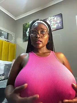 Bustygoddess32 online show from 01/28/25, 01:50