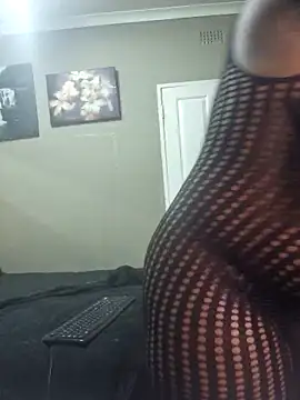 Bustygoddess32 online show from 02/26/25, 09:48