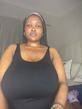 Bustygoddess32 online show from 10/07/25, 11:57