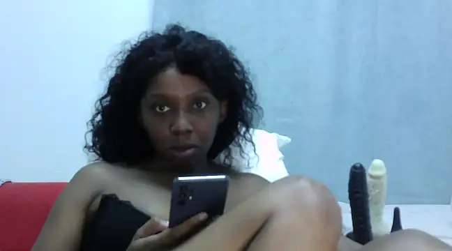 Snapshot of Sexxybella27 chatting on 02/09/25, 08:24 Sexxybella27 online show from 02/09/25, 08:24