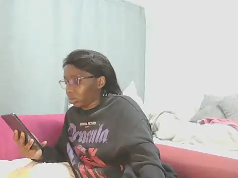 Sexxybella27 online show from 06/11/26, 12:32