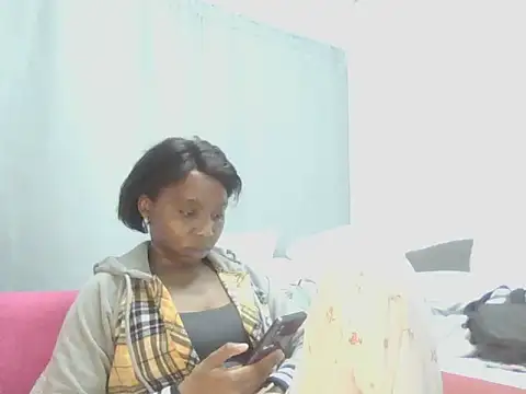 Sexxybella27 online show from 06/18/26, 07:51