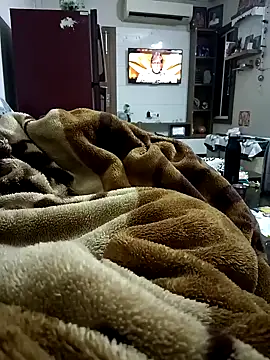 Snapshot of Hardcock_2325 chatting on 12/19/25, 04:14 Hardcock 2325 online show from 12/19/25, 04:14