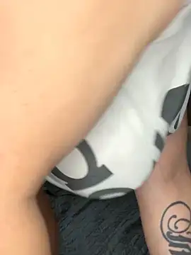 DestineeJayde online show from 01/05/25, 08:21