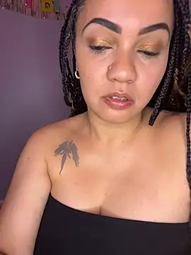 DestineeJayde online show from 11/28/25, 07:44