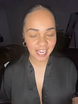 DestineeJayde online show from 05/04/26, 09:49