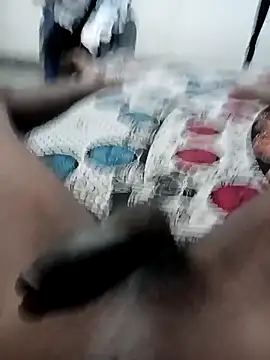 Snapshot of Ronaldo_707 chatting on 12/20/25, 11:34 Ronaldo 707 online show from 12/20/25, 11:34