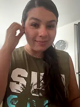 Snapshot of miaa_daniels chatting on 11/30/25, 07:07 miaa daniels online show from 11/30/25, 07:07