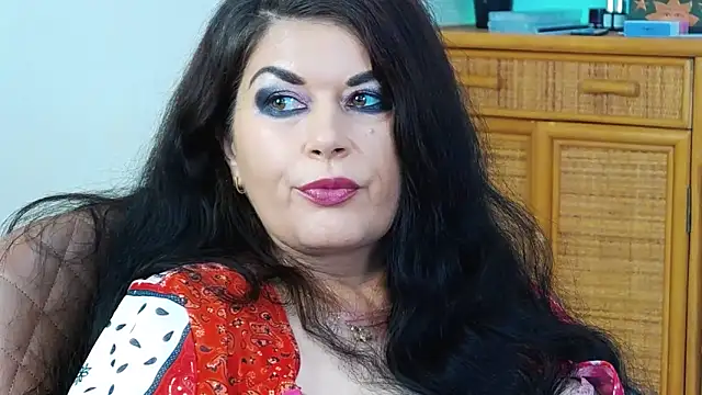 EllenGrace online show from 11/28/25, 09:01