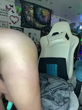 TrenaAnne online show from 03/08/25, 04:34