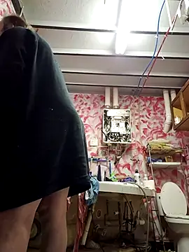 Snapshot of cdressupdiva chatting on 11/28/25, 07:22 cdressupdiva online show from 11/28/25, 07:22