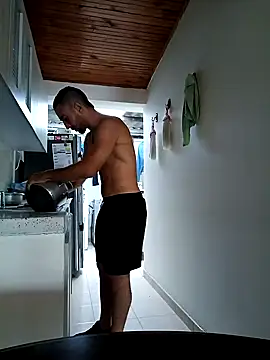 sebasxx97 online show from 01/31/25, 01:23