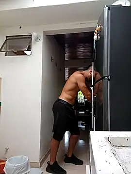 sebasxx97 online show from 03/12/25, 01:30