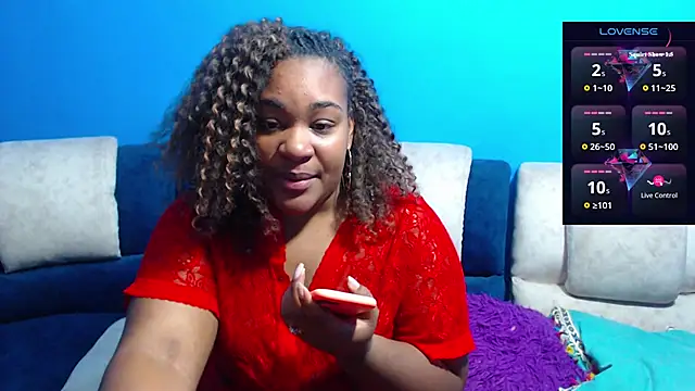 Snapshot of the_pearl199 chatting on 12/02/24, 03:37 the pearl199 online show from 12/02/24, 03:37