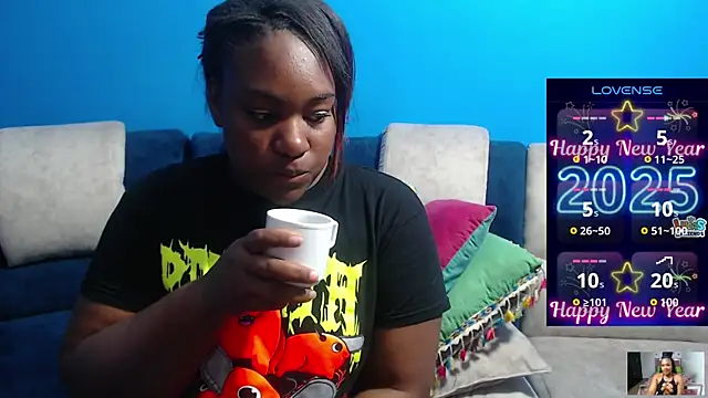 Snapshot of the_pearl199 chatting on 01/24/25, 06:57 the pearl199 online show from 01/24/25, 06:57